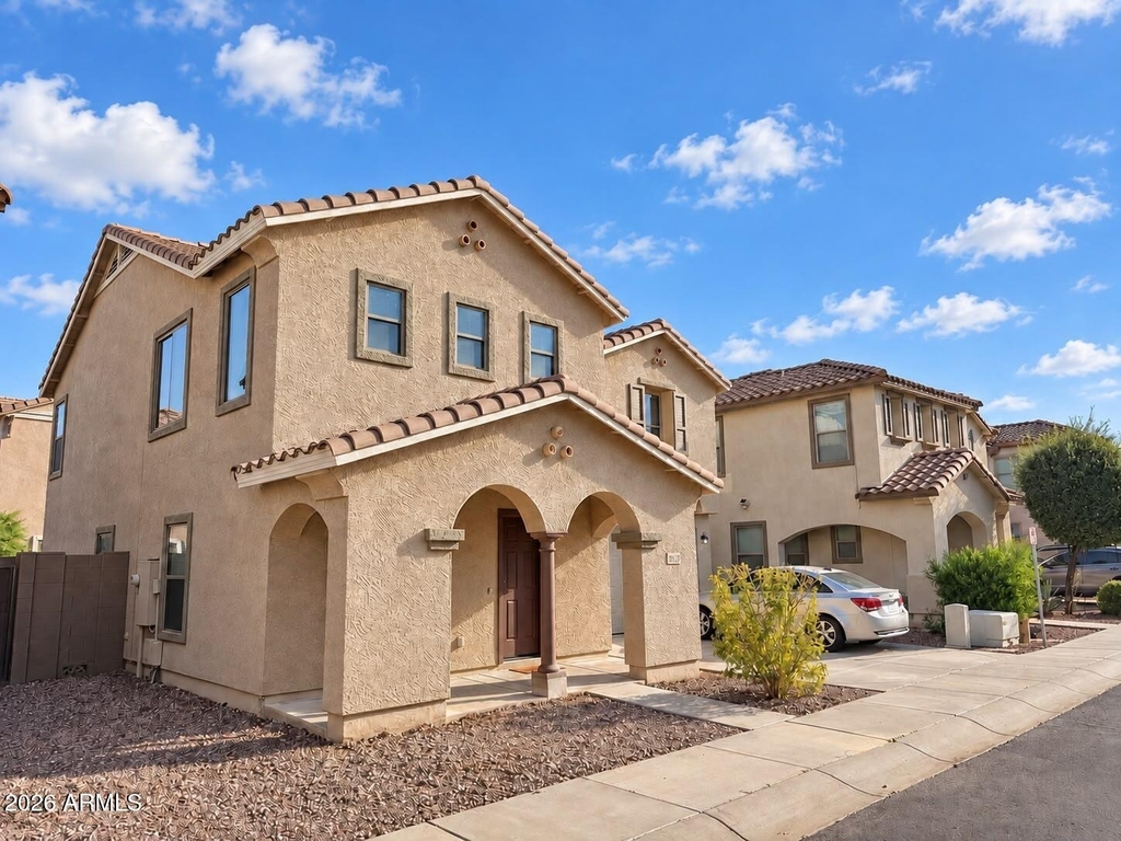 8014 W Brill Street - Photo 1