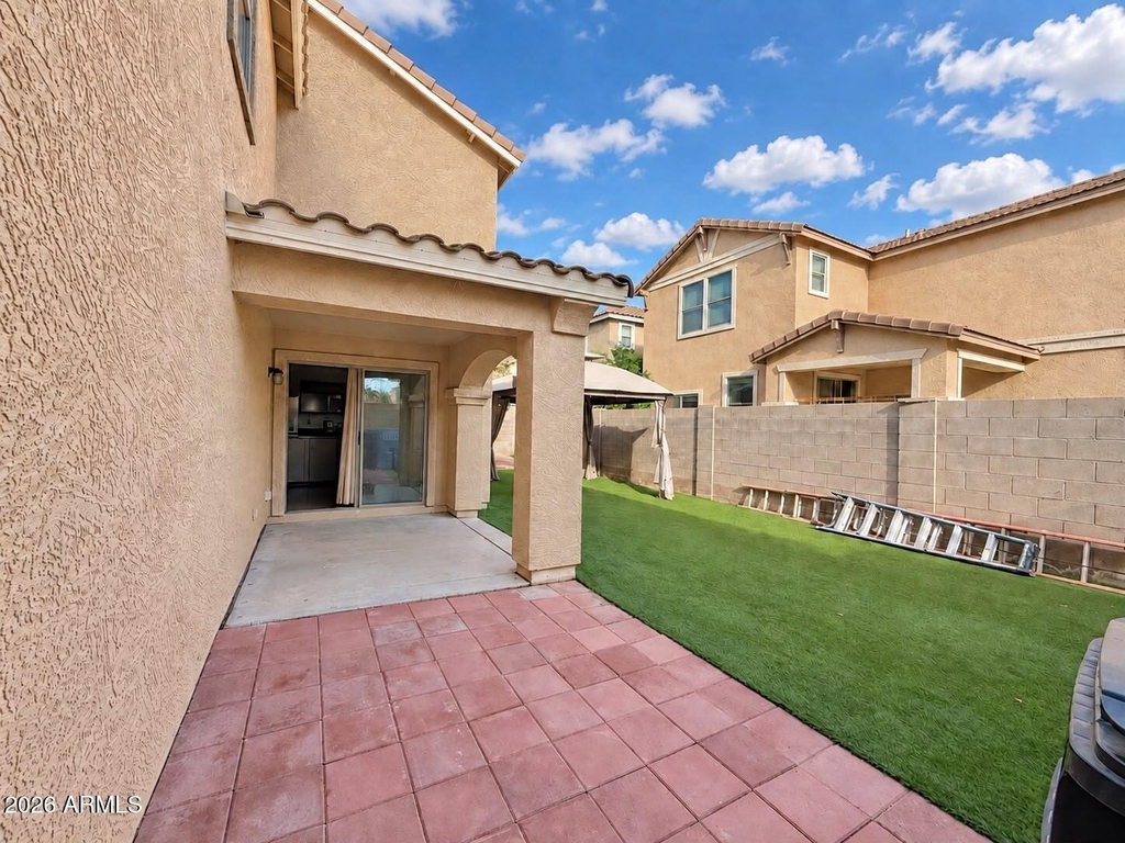 8014 W Brill Street - Photo 24