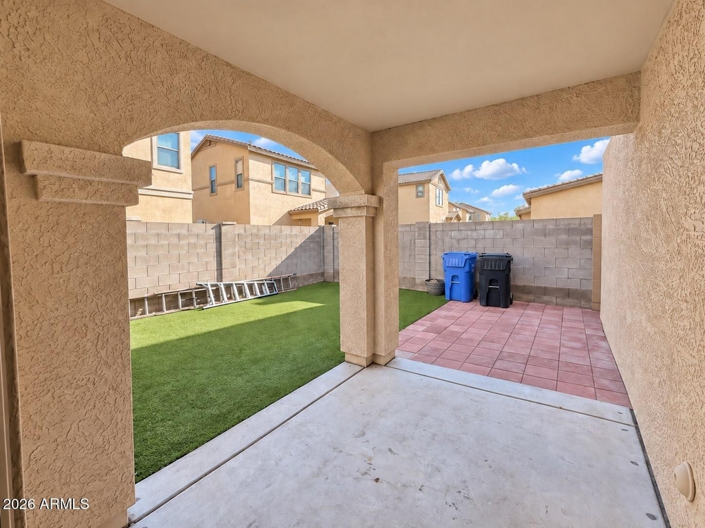 8014 W Brill Street - Photo 22