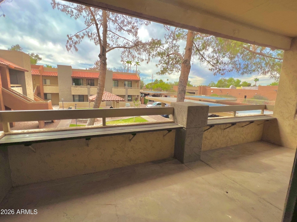 1125 E Broadway Road - Photo 26