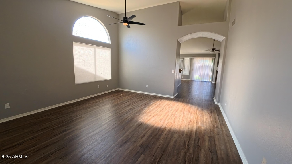 6218 E Colby Street - Photo 2