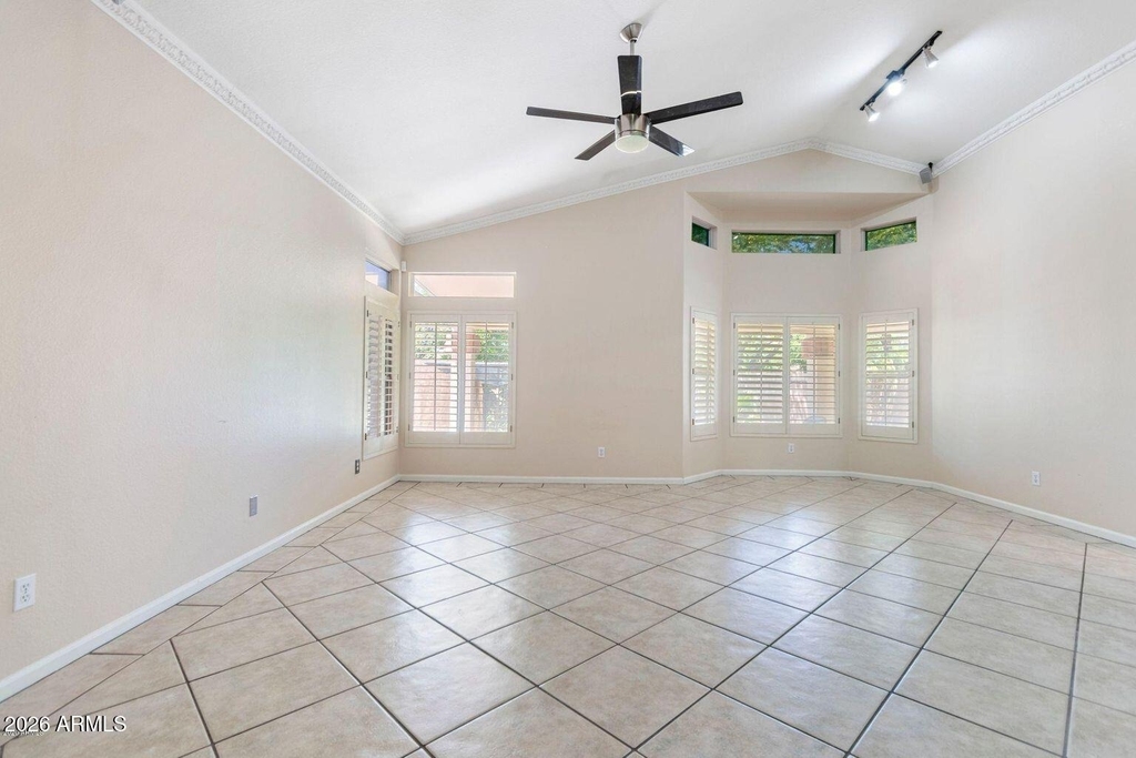 7421 S Kachina Drive - Photo 4