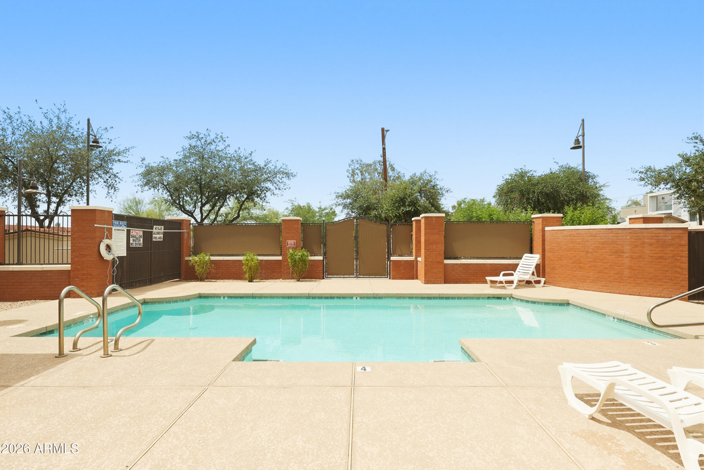 641 S Roosevelt Street - Photo 28