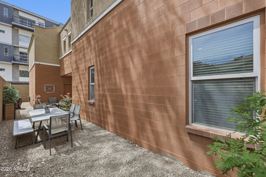641 S Roosevelt Street - Photo 21