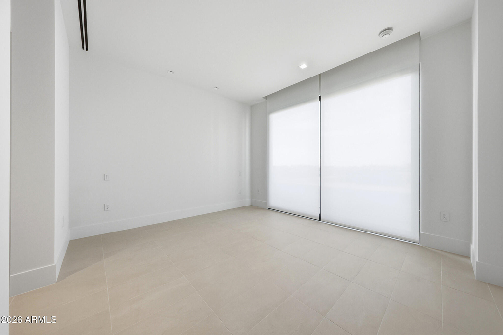 6587 N Palmeraie Boulevard - Photo 23