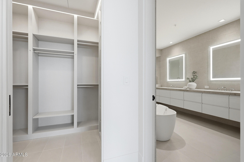 6587 N Palmeraie Boulevard - Photo 19