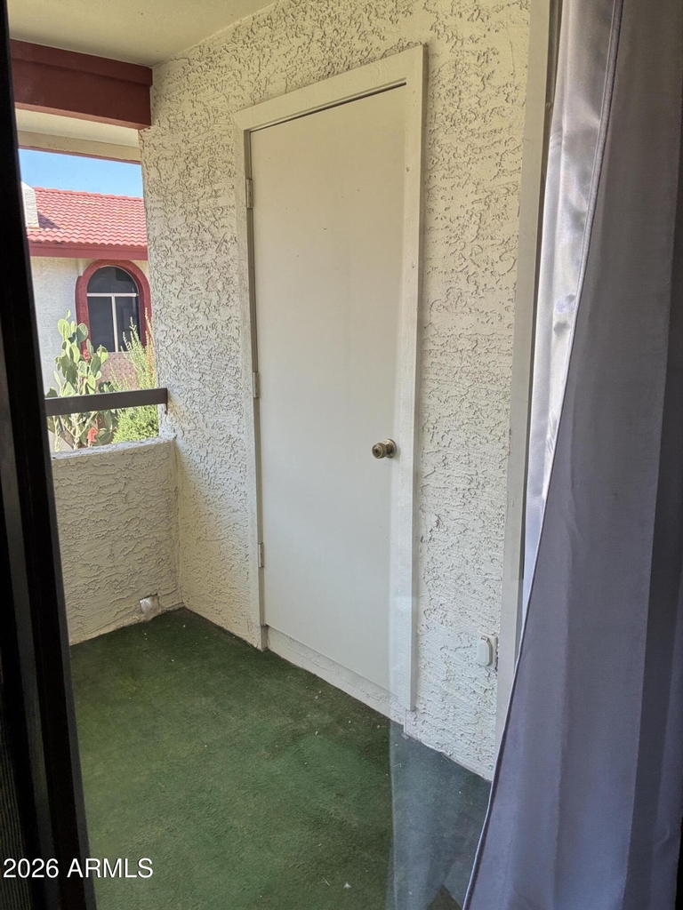 10610 S 48th Street - Photo 15