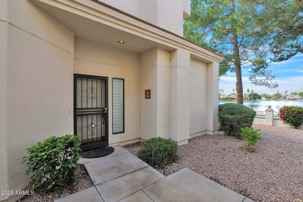 8270 N Hayden Road - Photo 27