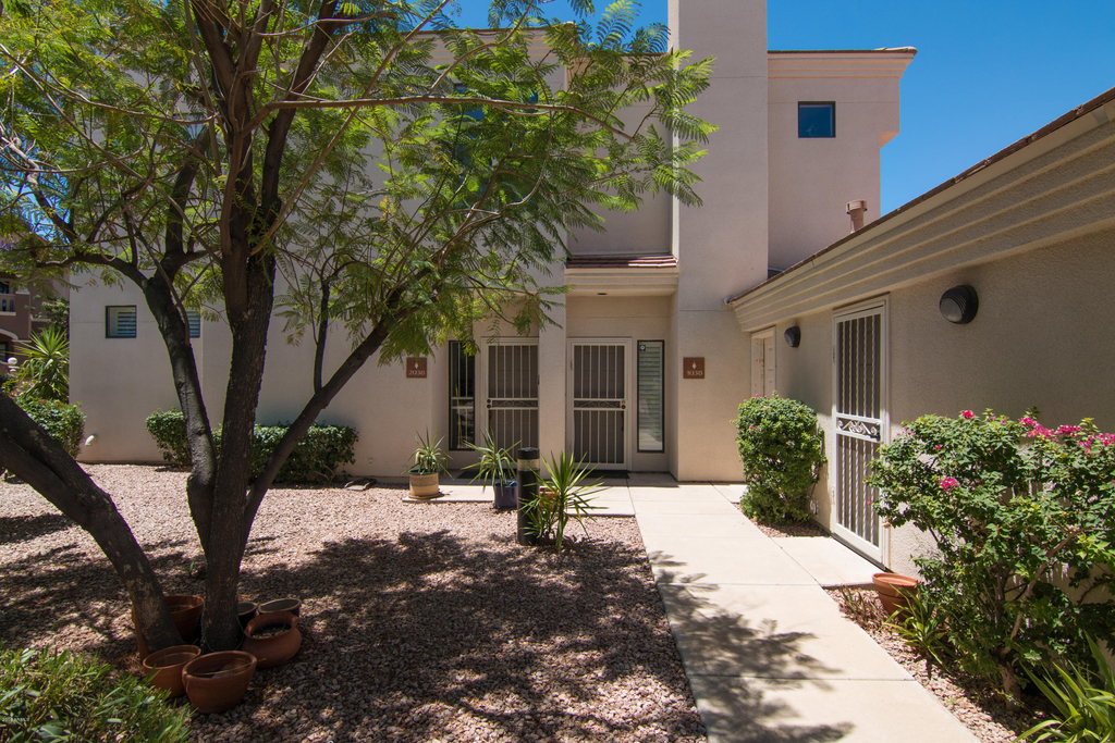 8270 N Hayden Road - Photo 23