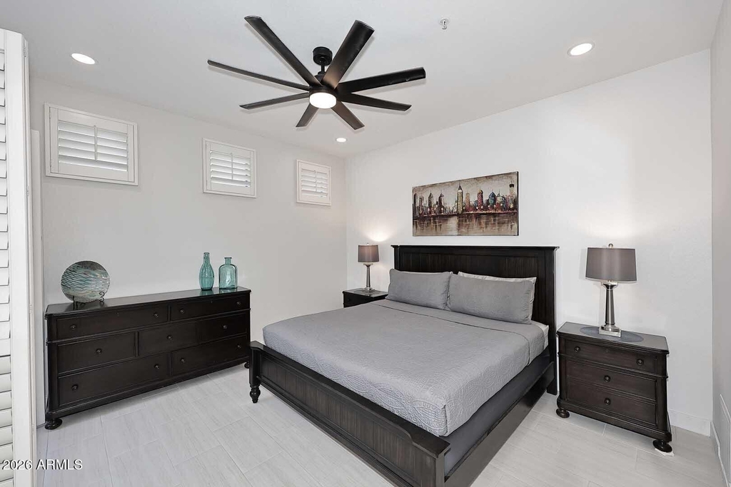 8270 N Hayden Road - Photo 14
