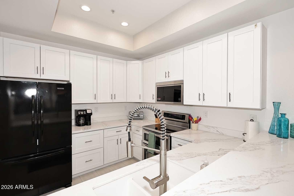 8270 N Hayden Road - Photo 1
