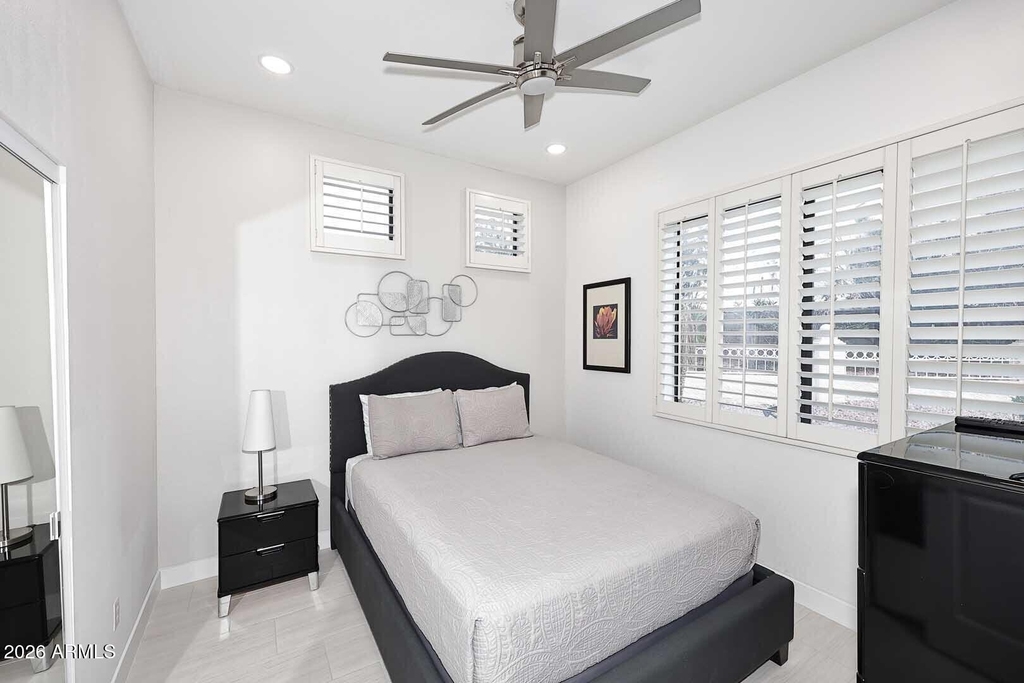 8270 N Hayden Road - Photo 20