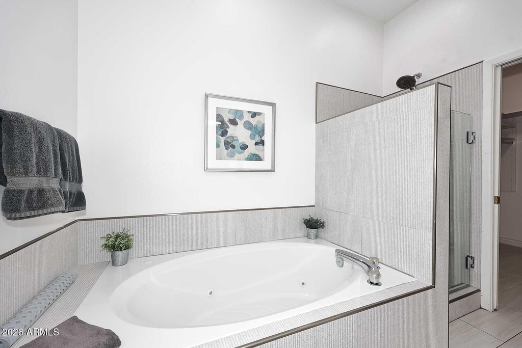 8270 N Hayden Road - Photo 16