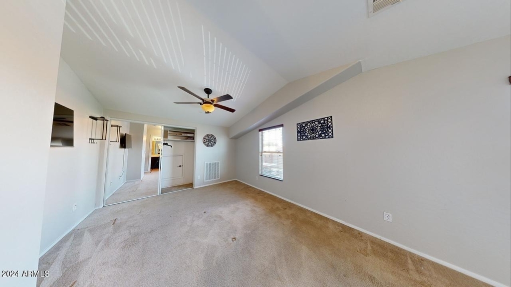 164 W Campbell Court - Photo 12