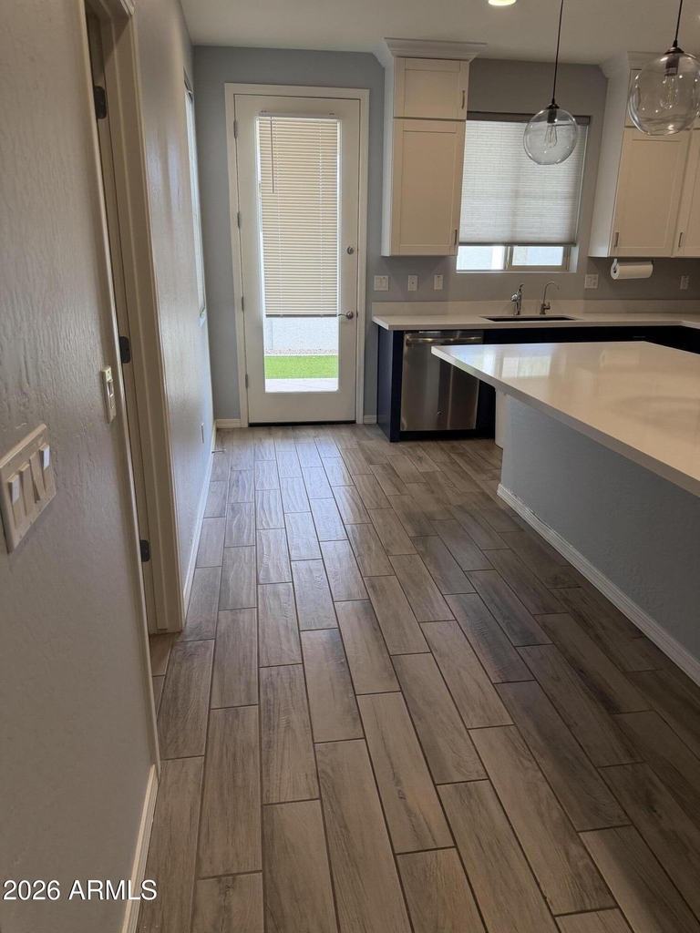 1563 W Marlin Drive - Photo 1