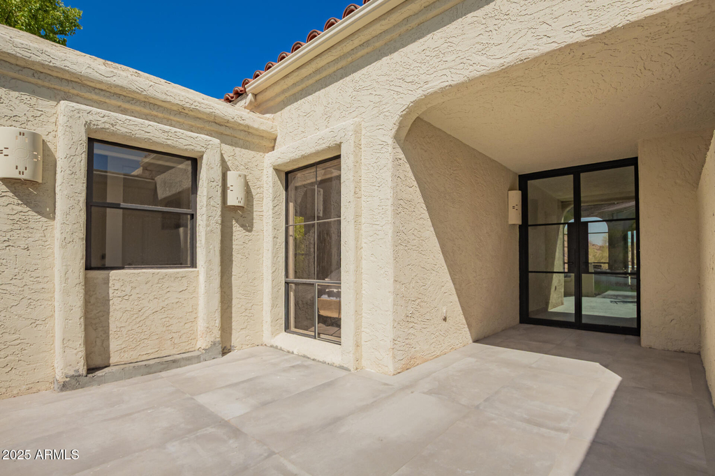3800 E Lincoln Drive - Photo 3