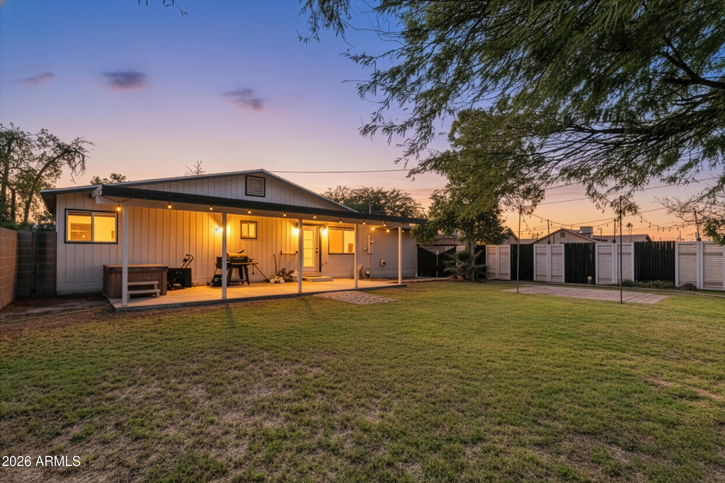 340 W Lindbergh Avenue - Photo 53
