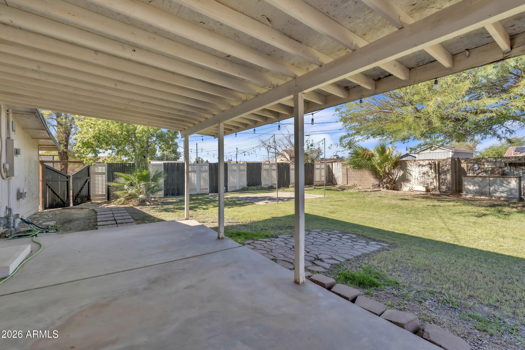 340 W Lindbergh Avenue - Photo 37