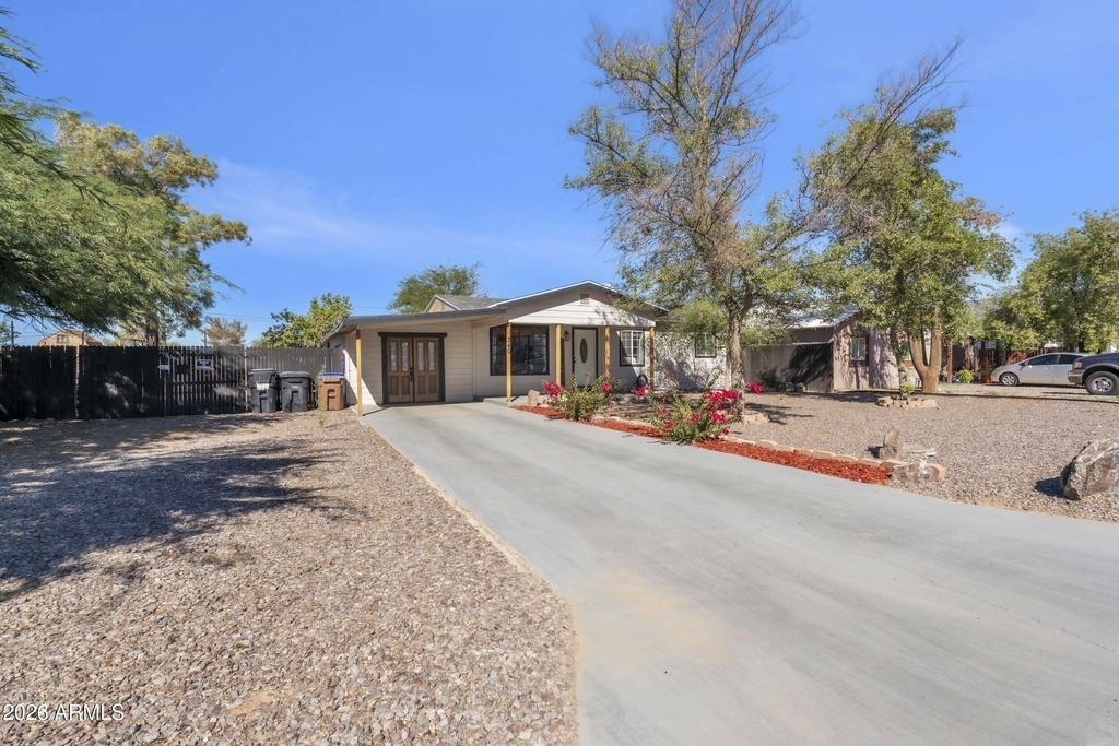 340 W Lindbergh Avenue - Photo 4