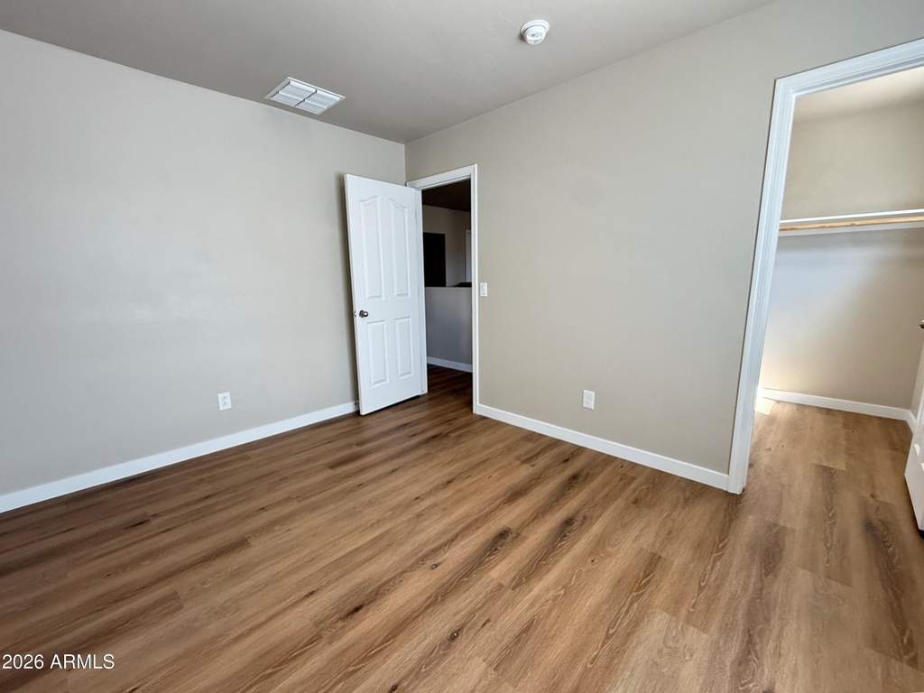 11534 W Longley Lane - Photo 21