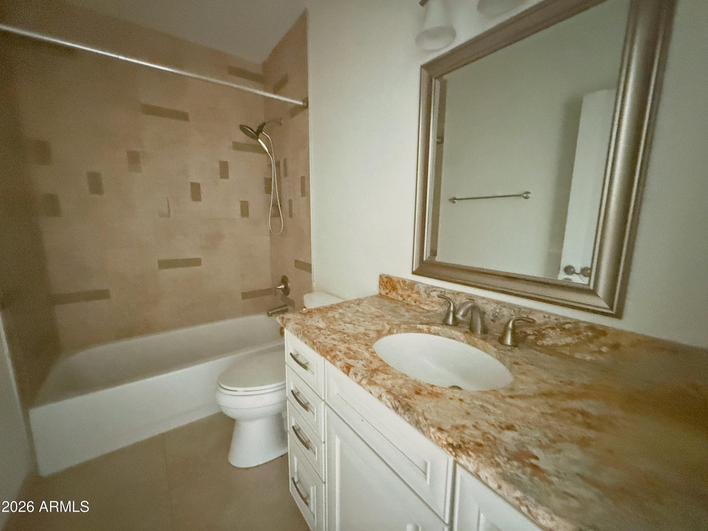 330 S Farmer Avenue - Photo 11