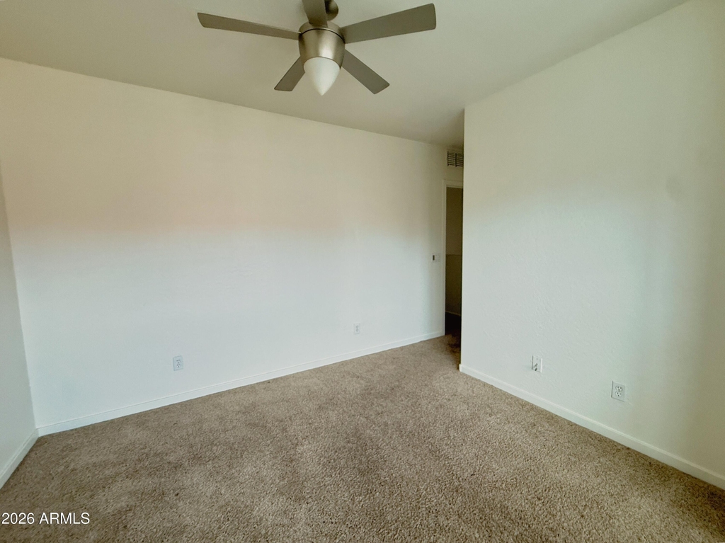 330 S Farmer Avenue - Photo 14
