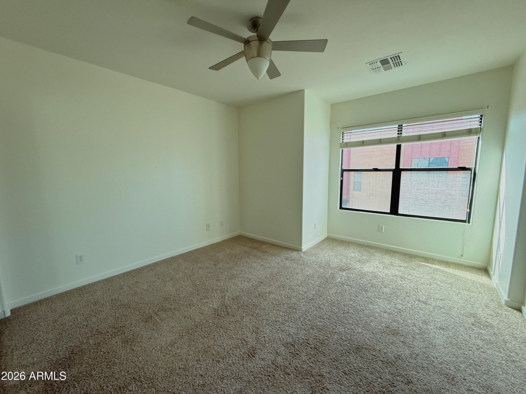 330 S Farmer Avenue - Photo 9