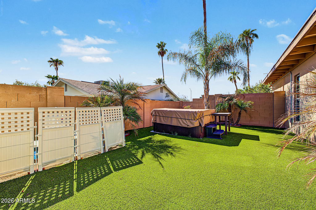 15037 N 8th Way - Photo 23