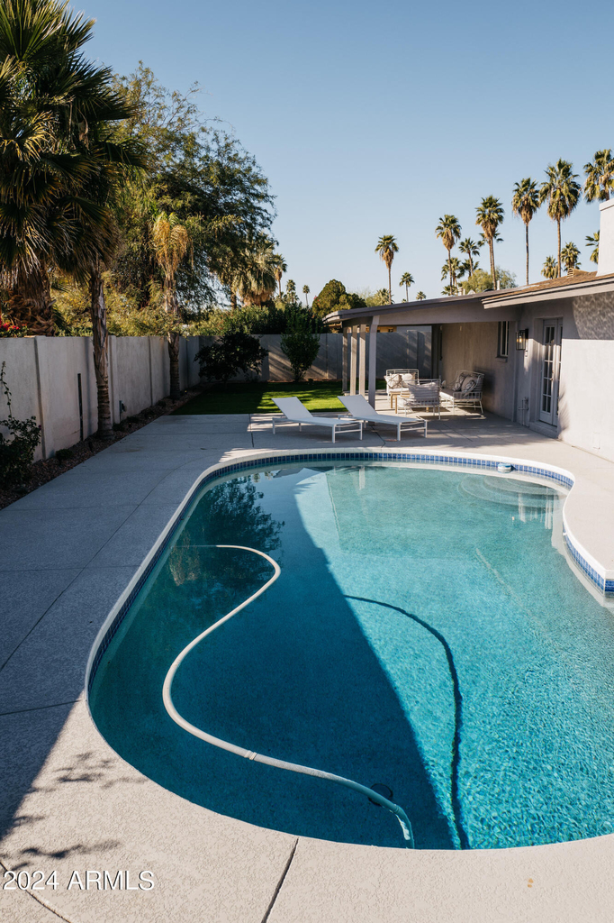 6629 E Dreyfus Avenue - Photo 60