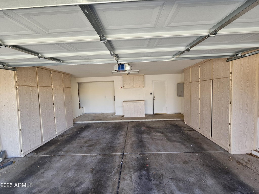 393 W Colt Road - Photo 8