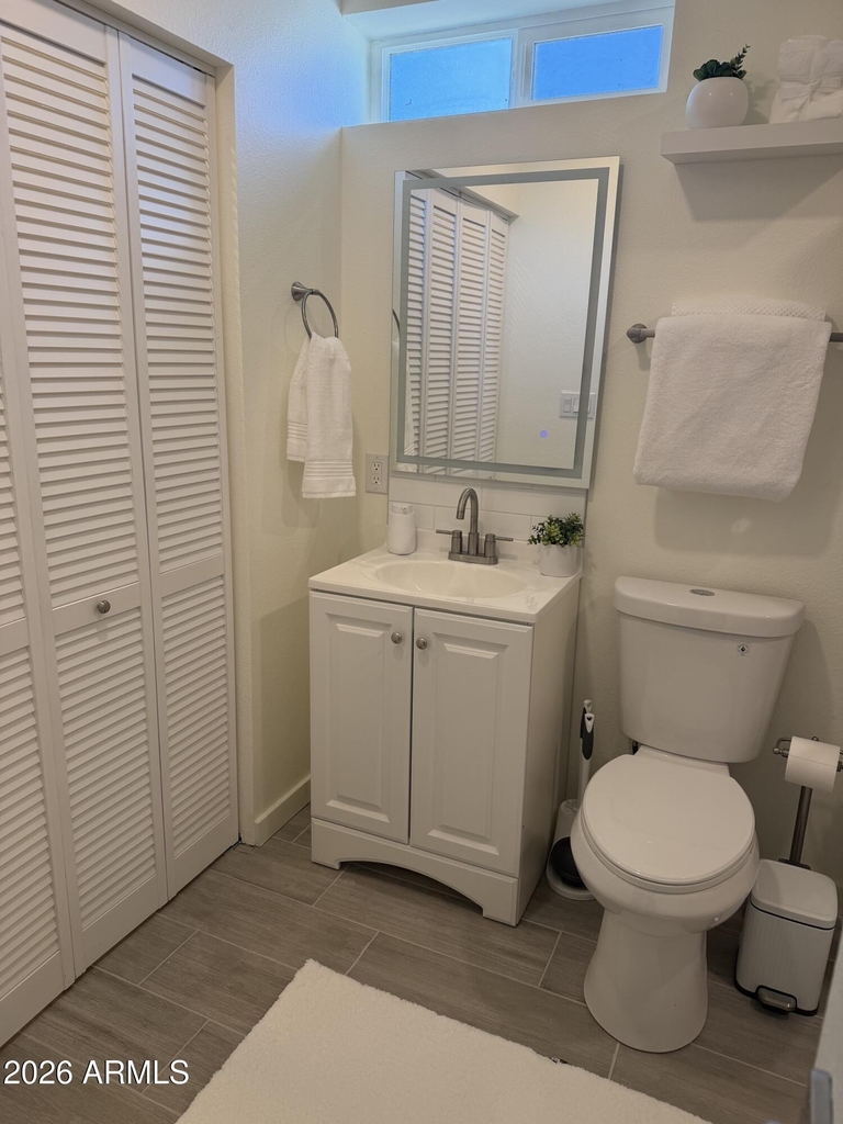 800 W Howe Street - Photo 32