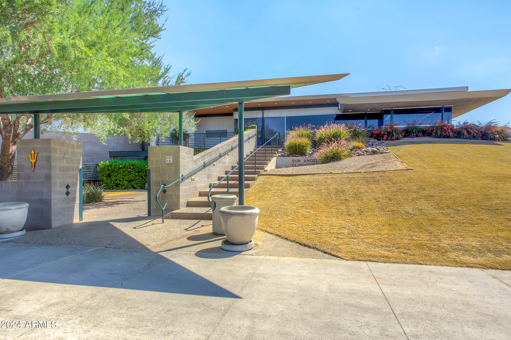 800 W Howe Street - Photo 46