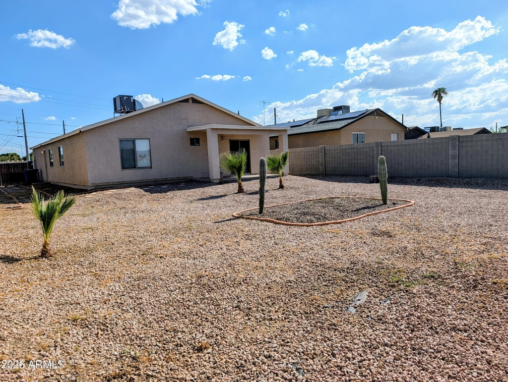 2536 E Mcarthur Drive - Photo 20
