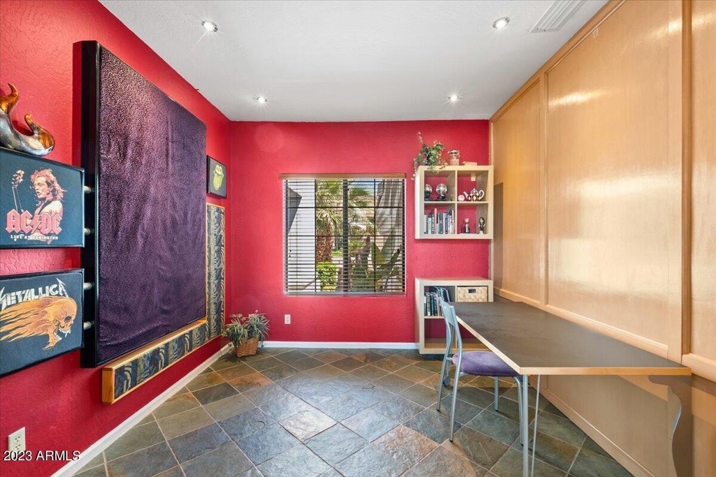 21624 N 56th Drive - Photo 15