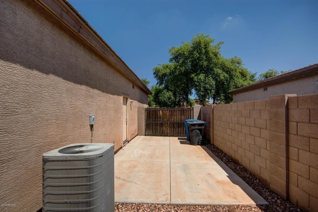 4027 E Marshall Avenue - Photo 26