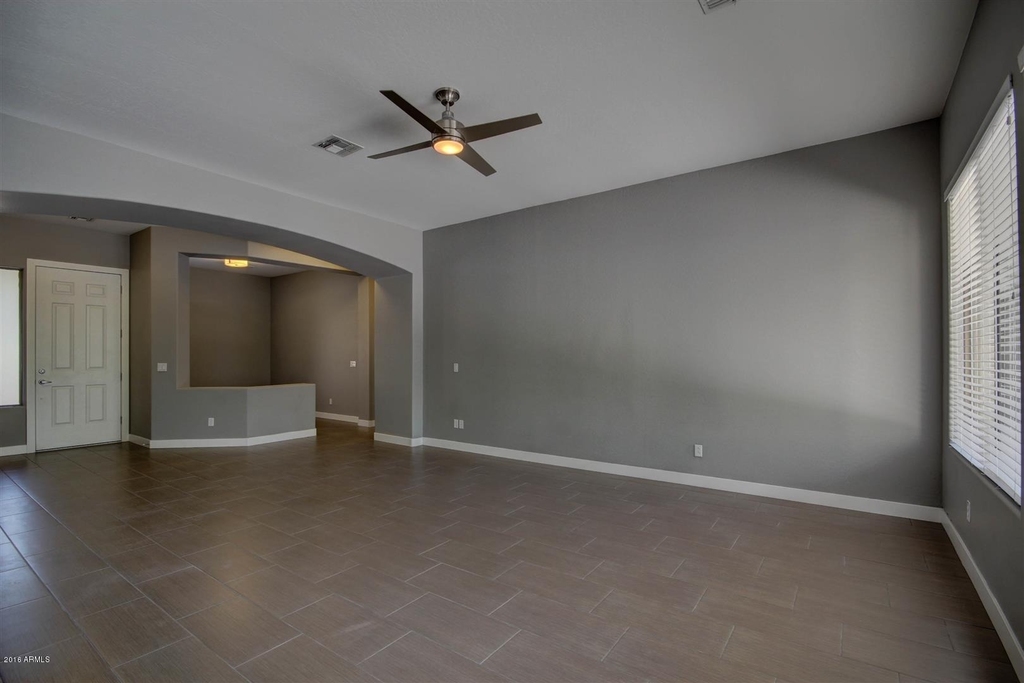 4027 E Marshall Avenue - Photo 8