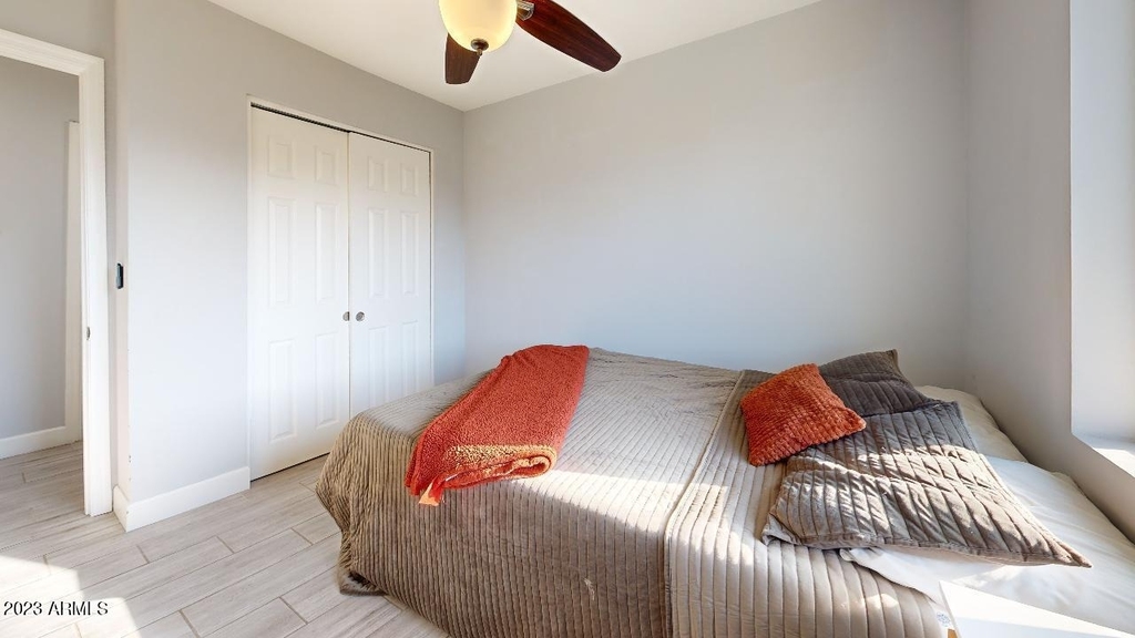 5426 S College Avenue - Photo 17