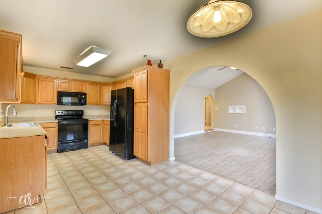2733 Melissa Lane - Photo 8