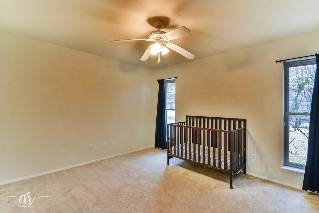 2733 Melissa Lane - Photo 20