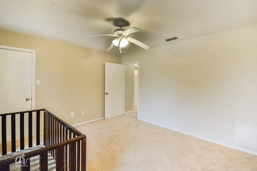 2733 Melissa Lane - Photo 22