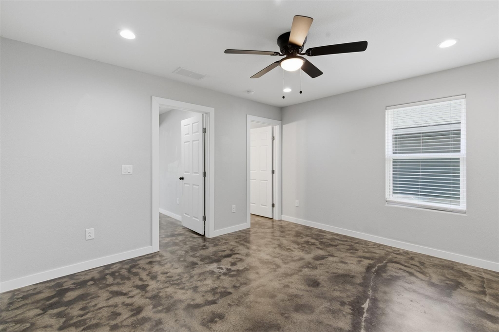 612 W Coffin Street - Photo 15