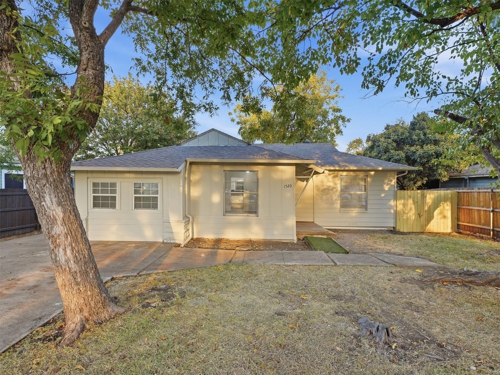 1520 S 3rd Street - Photo 0