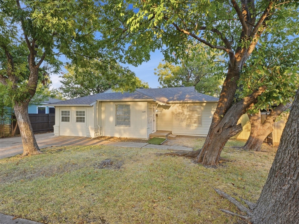 1520 S 3rd Street - Photo 1