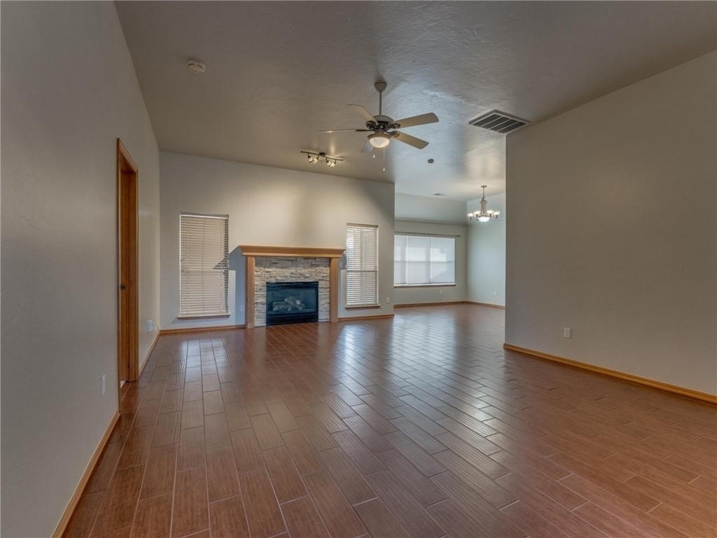 1004 Sw 127th Place - Photo 6