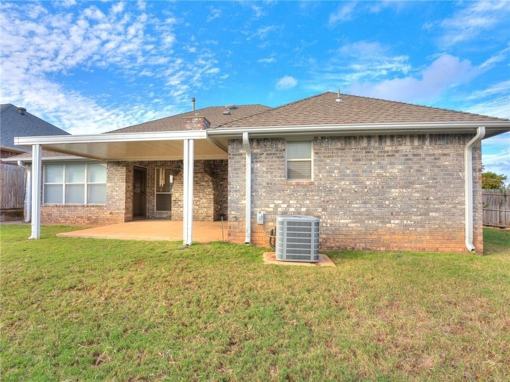 1004 Sw 127th Place - Photo 10