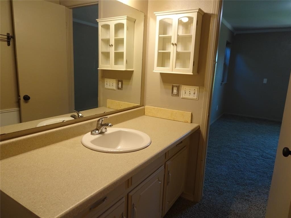 600 Oak Creek Drive - Photo 22