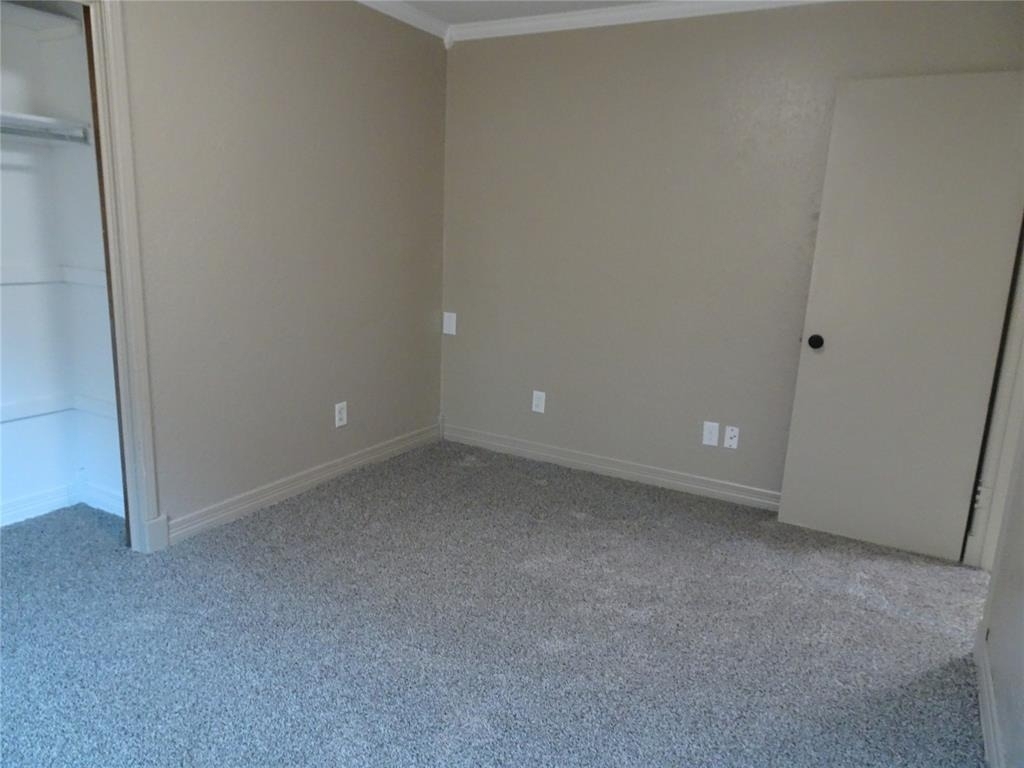 600 Oak Creek Drive - Photo 15