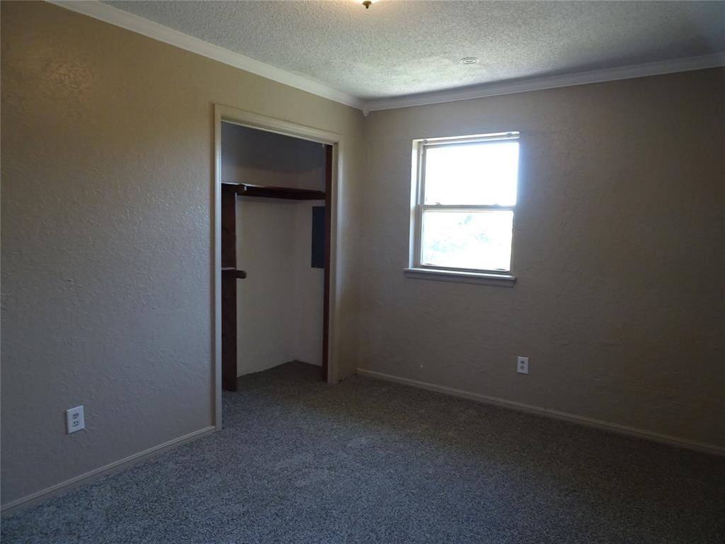 600 Oak Creek Drive - Photo 10