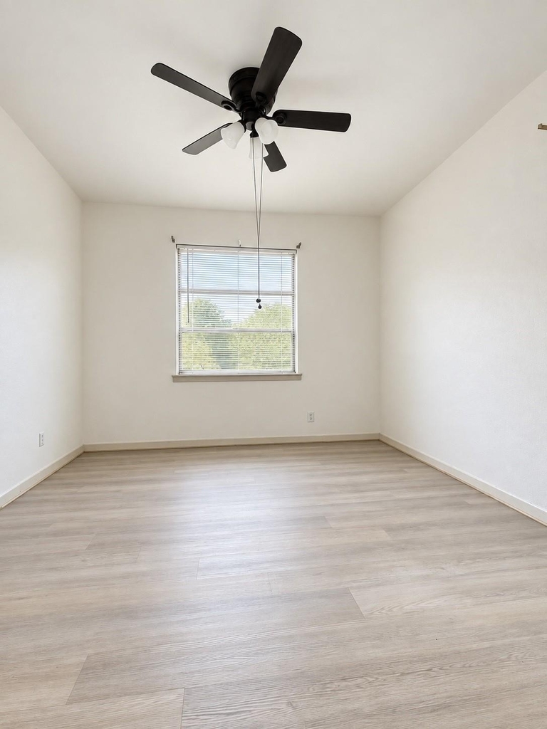 12145 Dandridge Drive - Photo 6