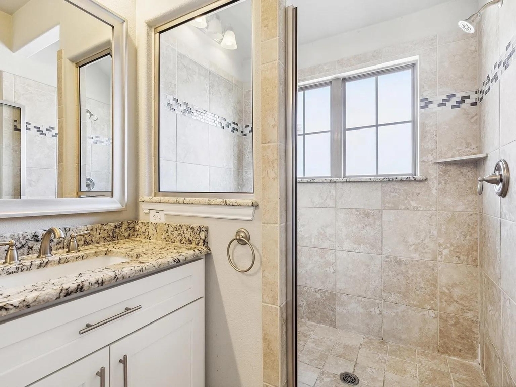 4820 Pasadena Drive - Photo 13